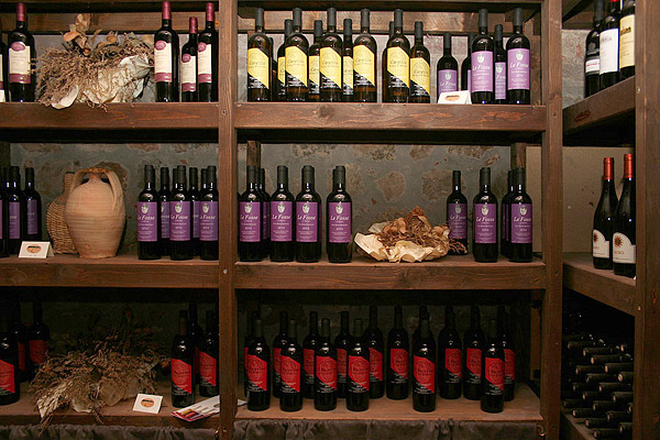 Vino, olio di oliva, marmellate, conserve, Agriturismo Villa Montaperti